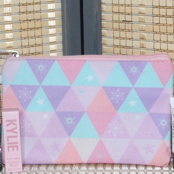 Prismatic IPSY Makeup Bag and Covergirl Easy Breezy Brow - Picture 2 of 4